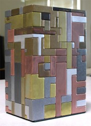 125piece-puzzle-in-6-different-metals-with-hidden-Golden